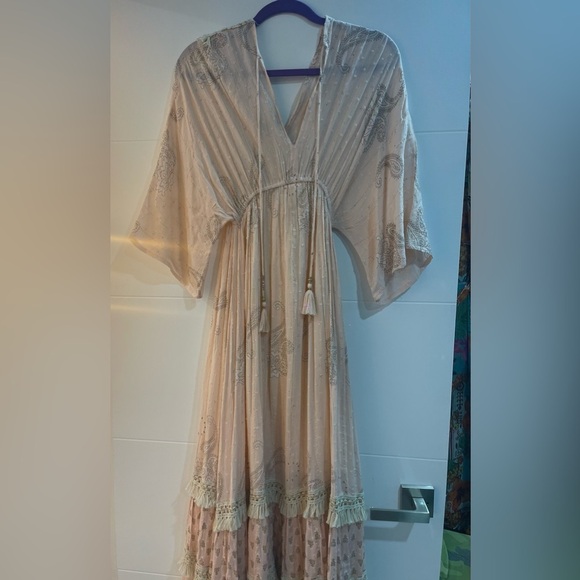 Dresses & Skirts - One Size fits all beautiful dress